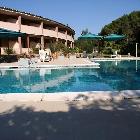 아파트호텔 Verdemare Sardegna Uno 빌라시미우스