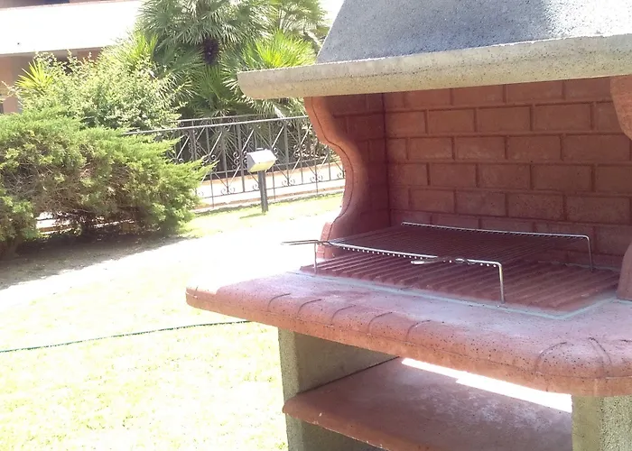 Verdemare Sardegna Uno מלון דירות 3*