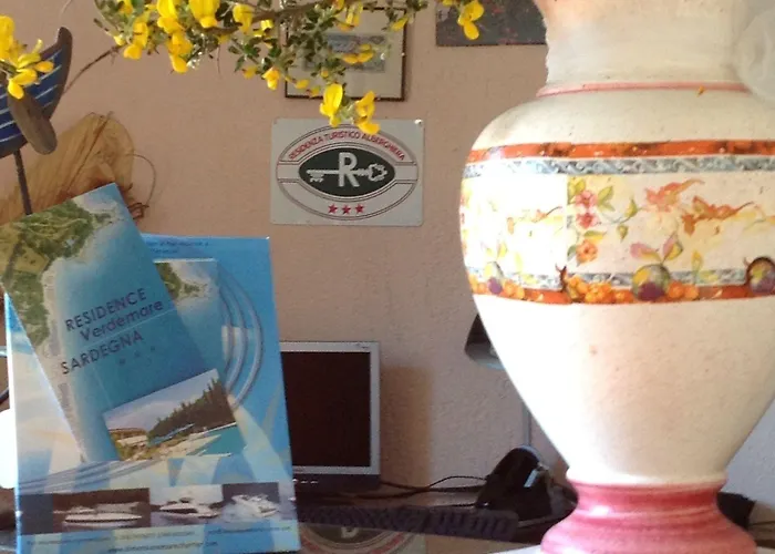 Hotel apartamentowy Verdemare Sardegna Uno 3*