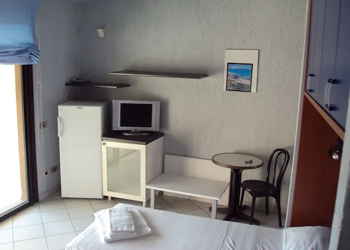 Hotel apartamentowy Verdemare Sardegna Uno 3*