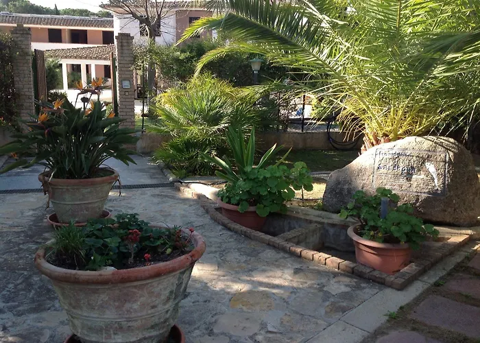 Verdemare Sardegna Uno Aparthotel 3*