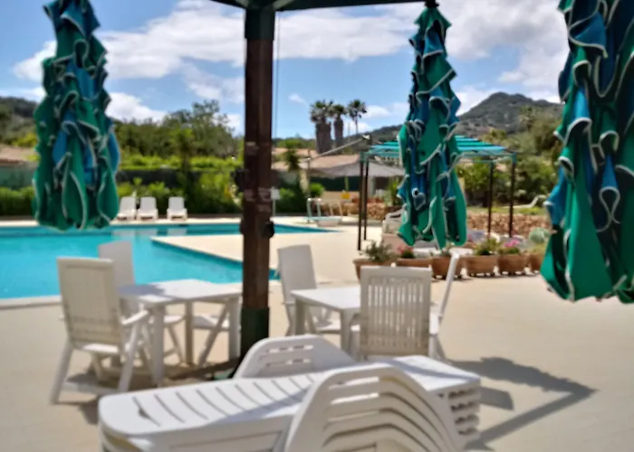 Hotel apartamentowy Verdemare Sardegna Uno Villasimius