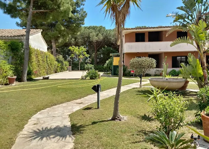 Verdemare Sardegna Uno Апарт-готель